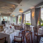 Grand 4* Malahide