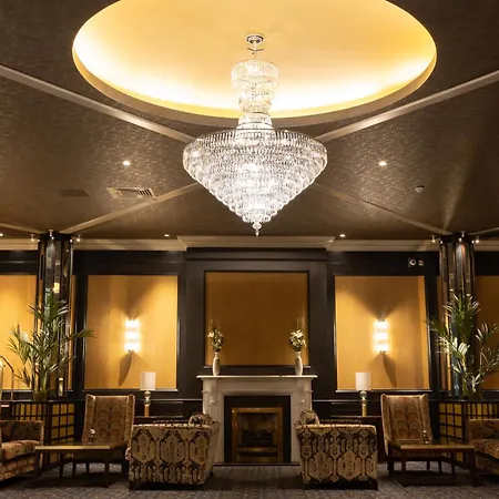 Hotell Grand