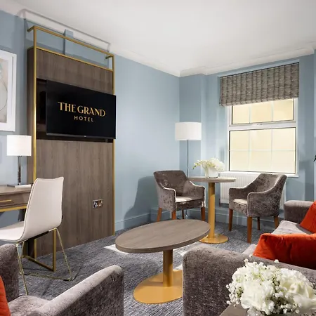 酒店 The Grand 4*