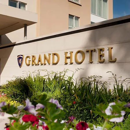 Grand Hotel 4*