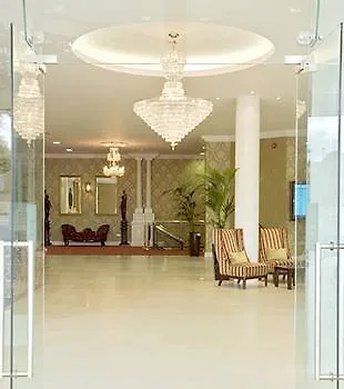 Grand 4* Малахайд